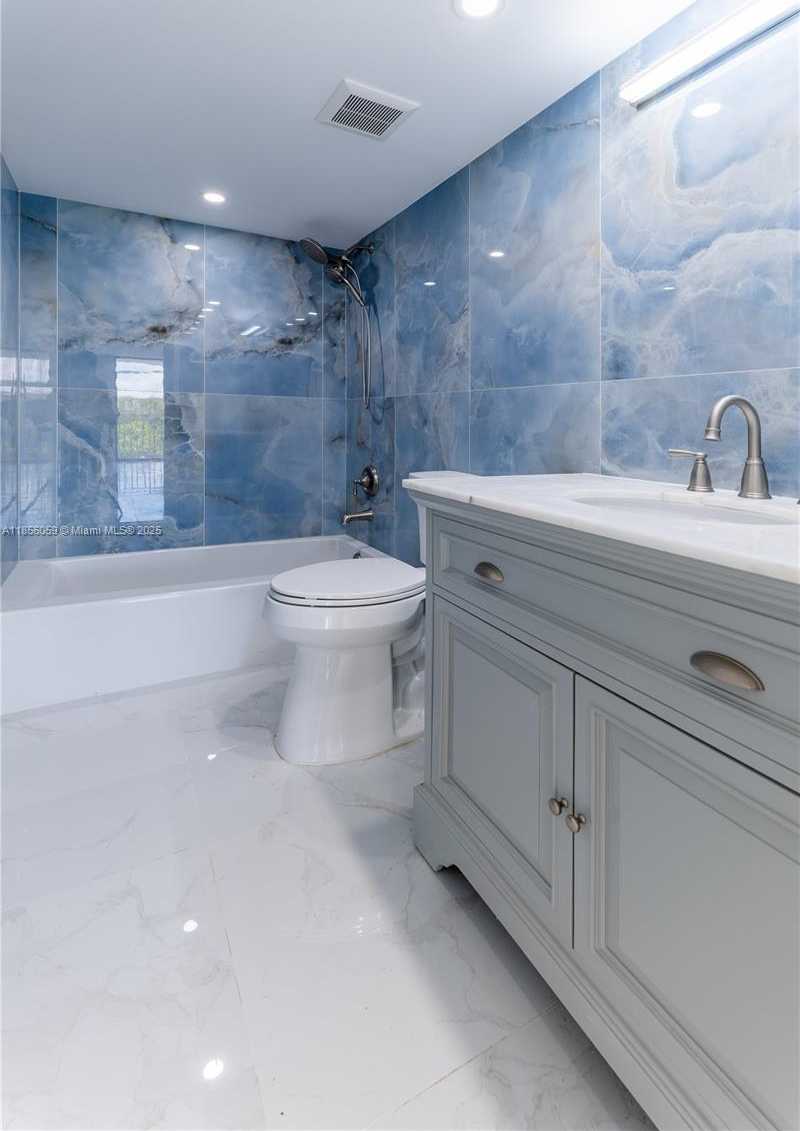 Small Image of 210 174TH ST #510, Sunny Isles Beach Number 21