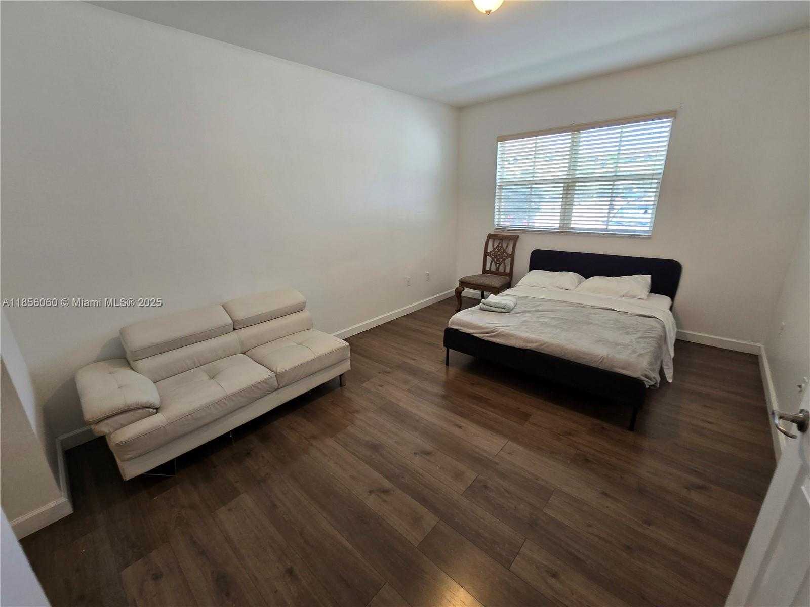 Small Image of 230 NORTH WEST 109TH AVE #108, Miami Number 26