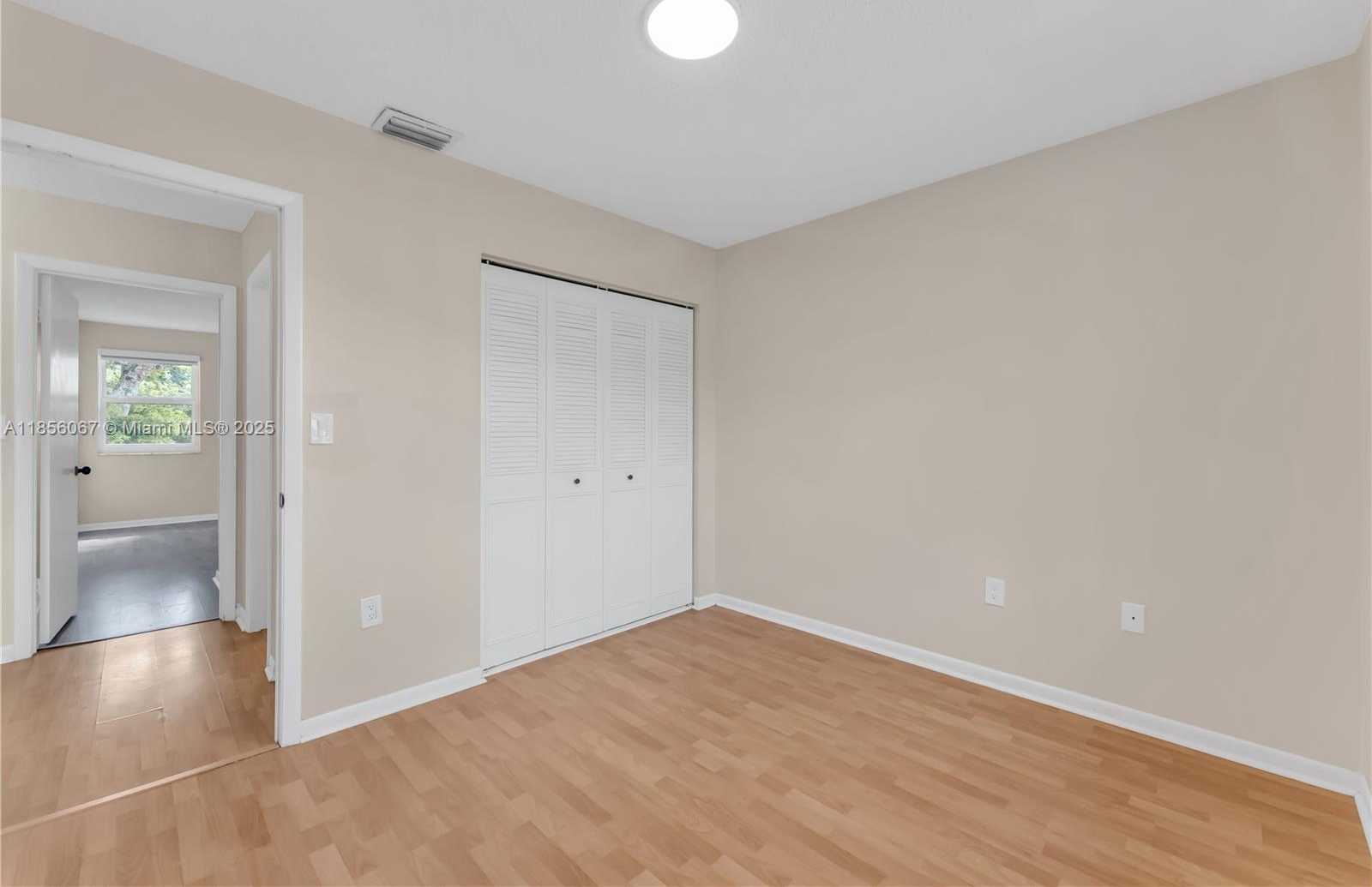 Small Image of 10073 SOUTH WEST 117TH CT, Miami Number 17