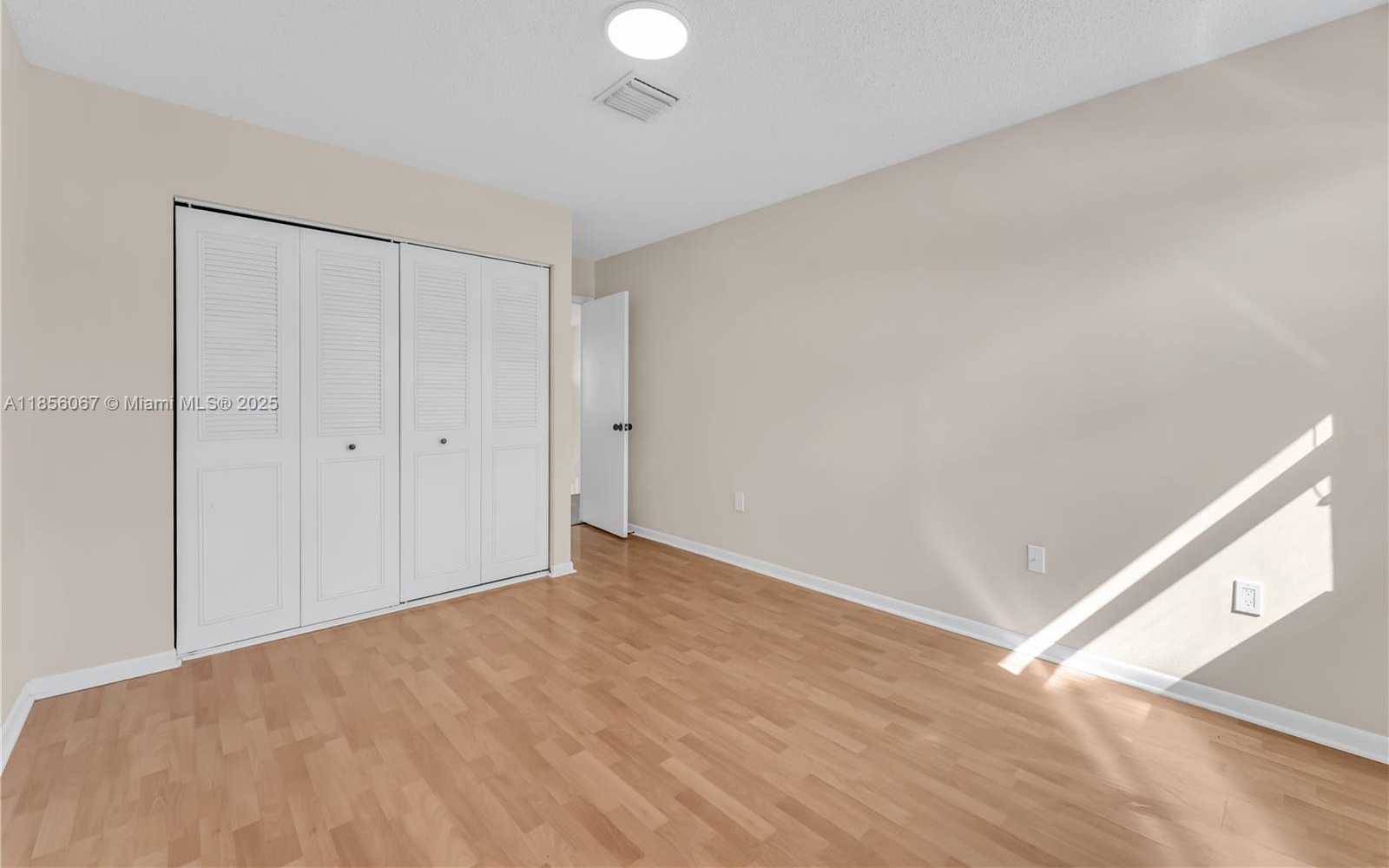Small Image of 10073 SOUTH WEST 117TH CT, Miami Number 23