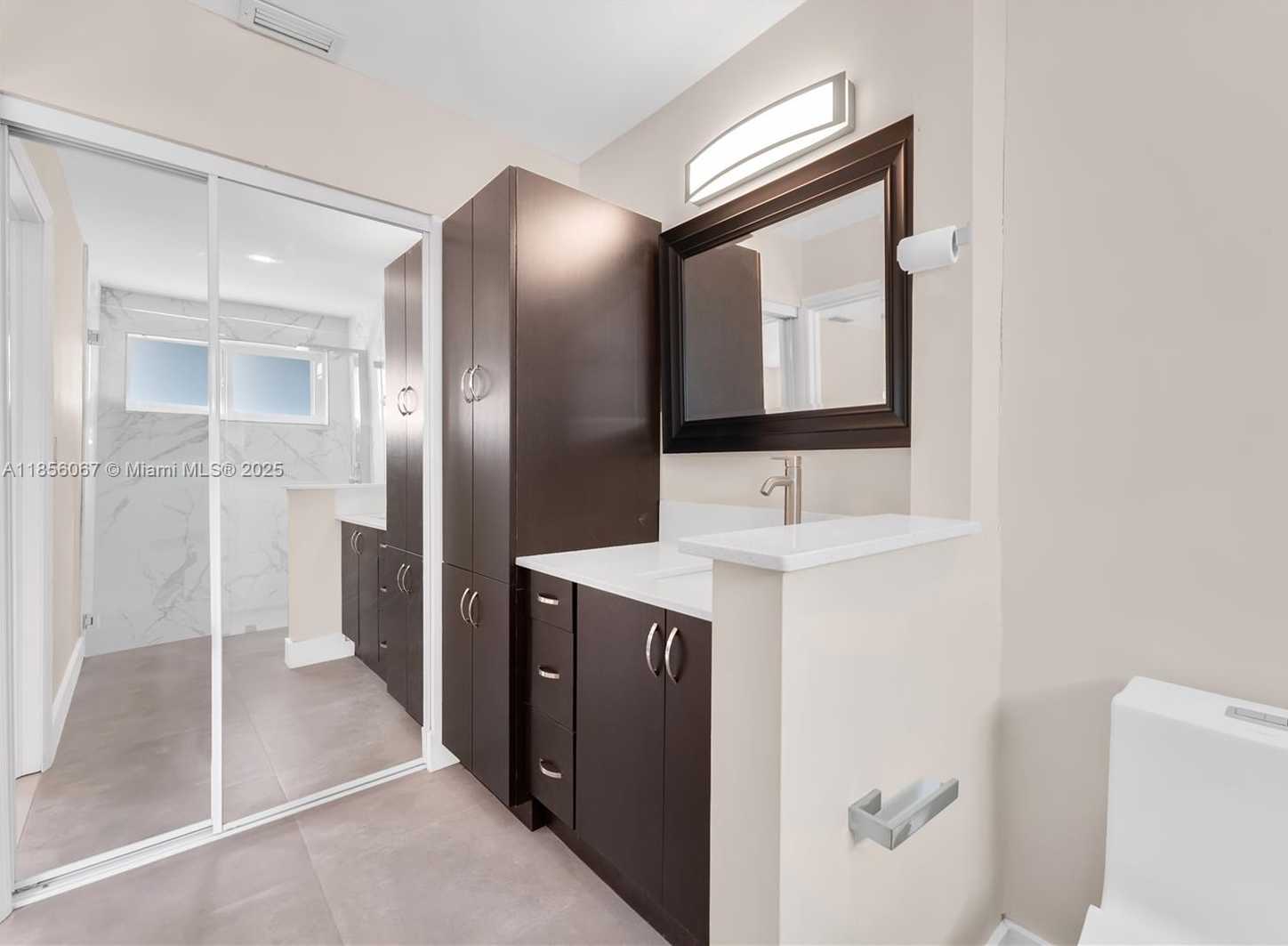 Small Image of 10073 SOUTH WEST 117TH CT, Miami Number 32