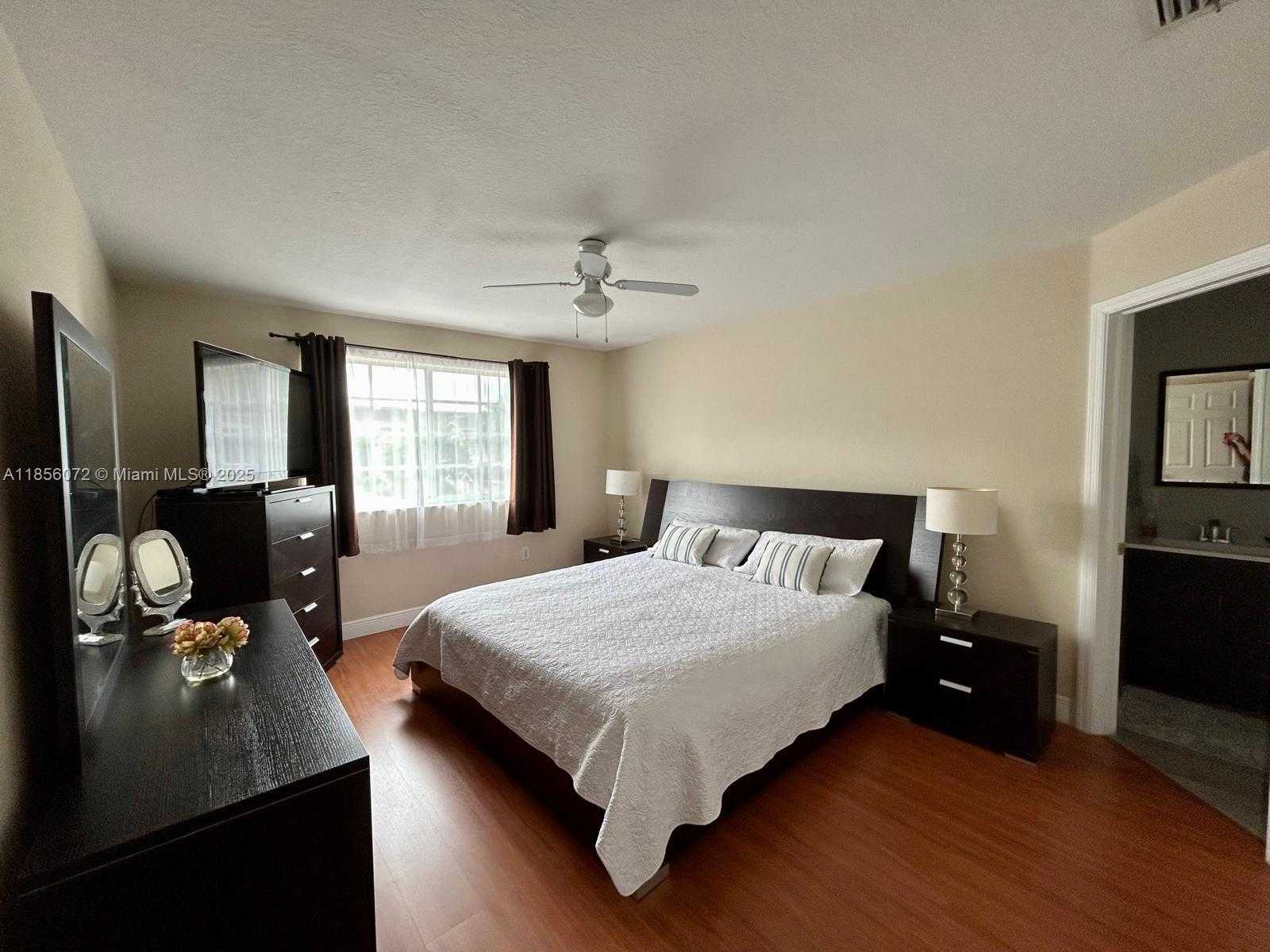 Small Image of 5761 NORTH WEST 115TH CT #109, Doral Number 11
