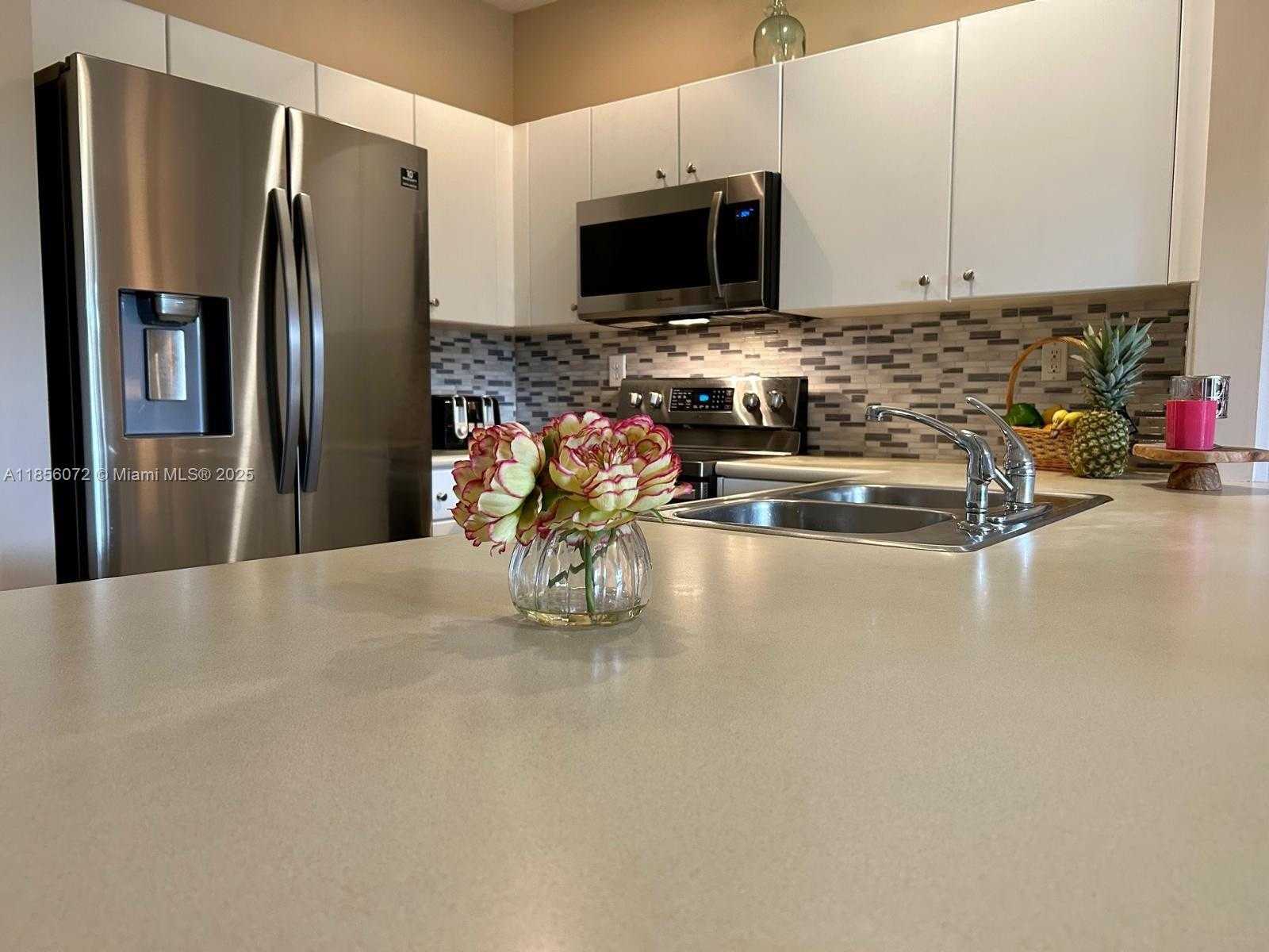 Small Image of 5761 NORTH WEST 115TH CT #109, Doral Number 8