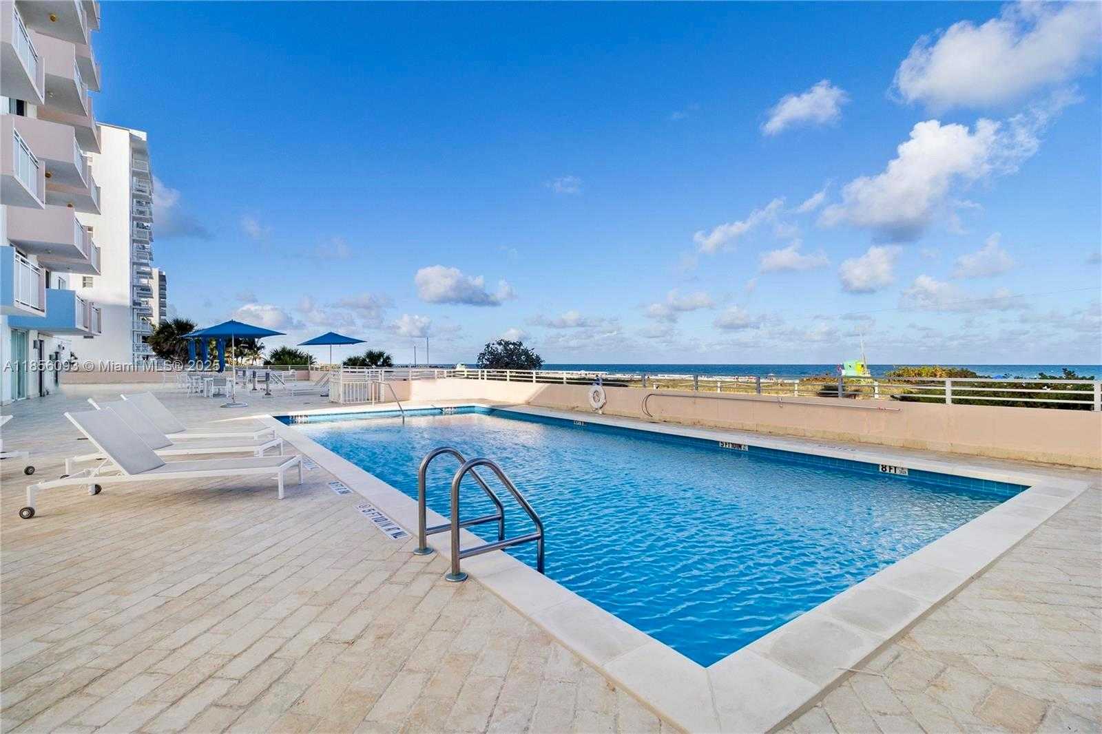 Small Image of 345 OCEAN DR #224, Miami Beach Number 15