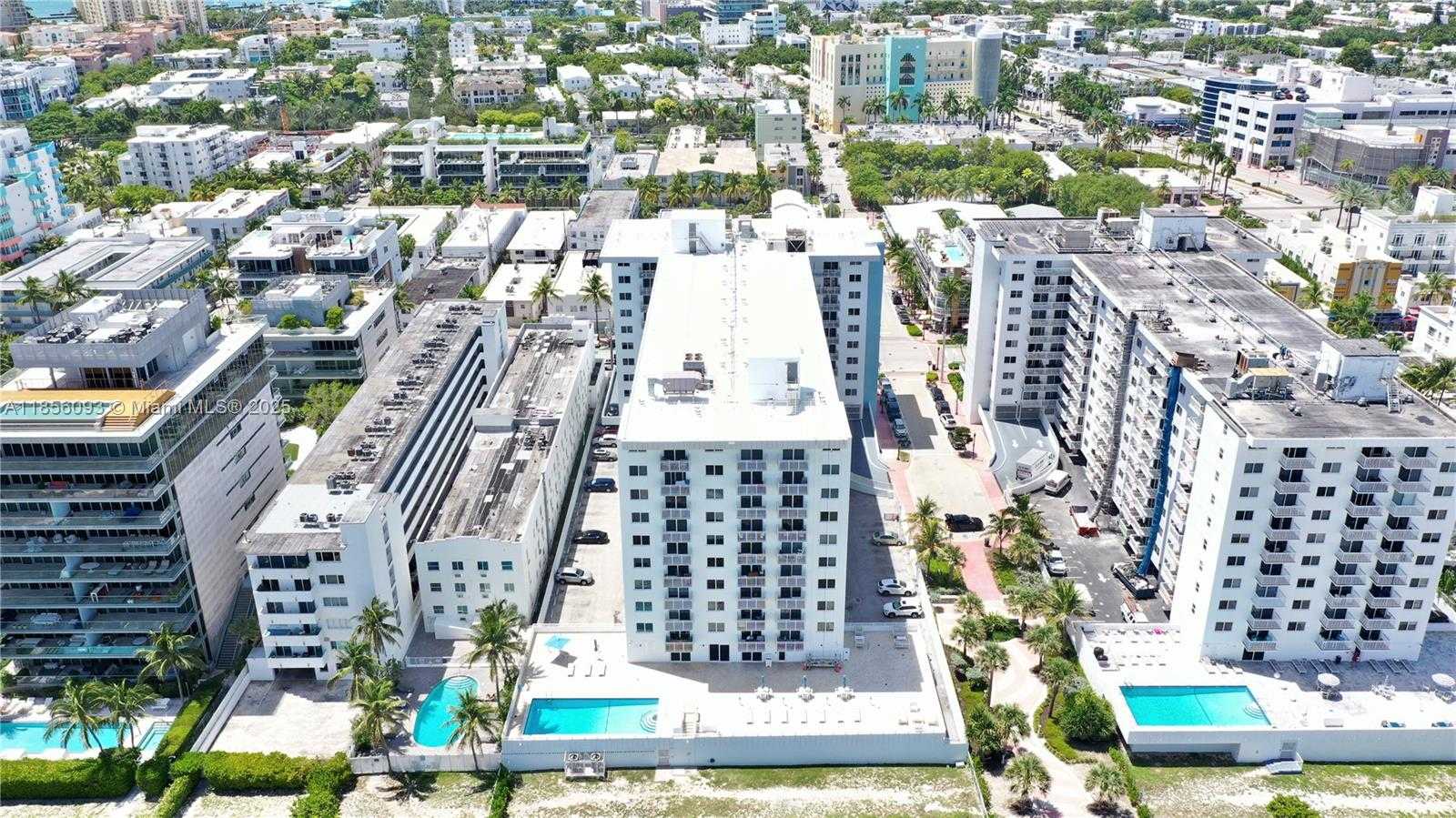 Small Image of 345 OCEAN DR #224, Miami Beach Number 19