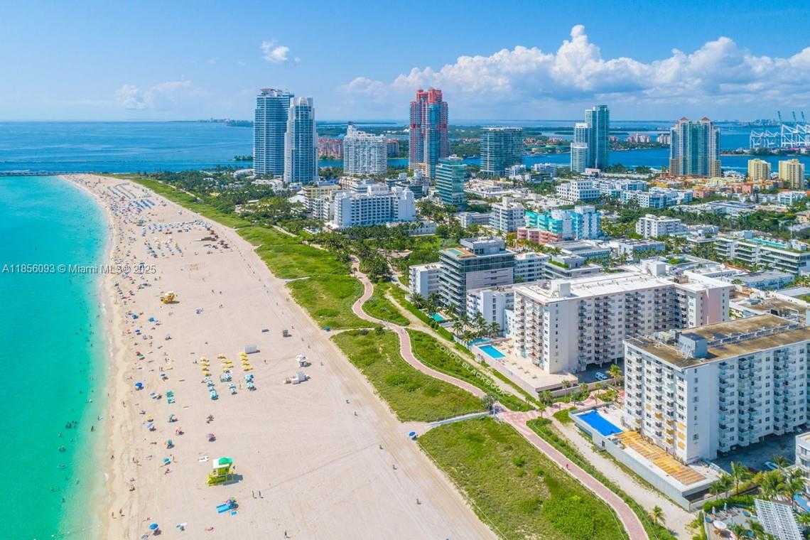 Small Image of 345 OCEAN DR #224, Miami Beach Number 24