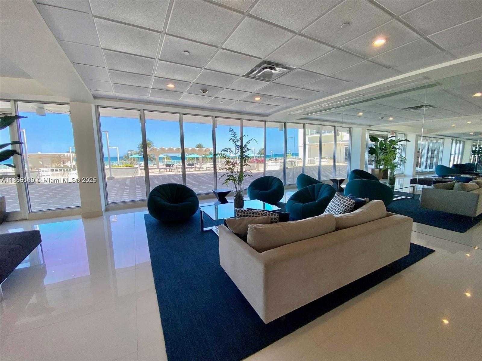Small Image of 5701 COLLINS AVE #708, Miami Beach Number 17