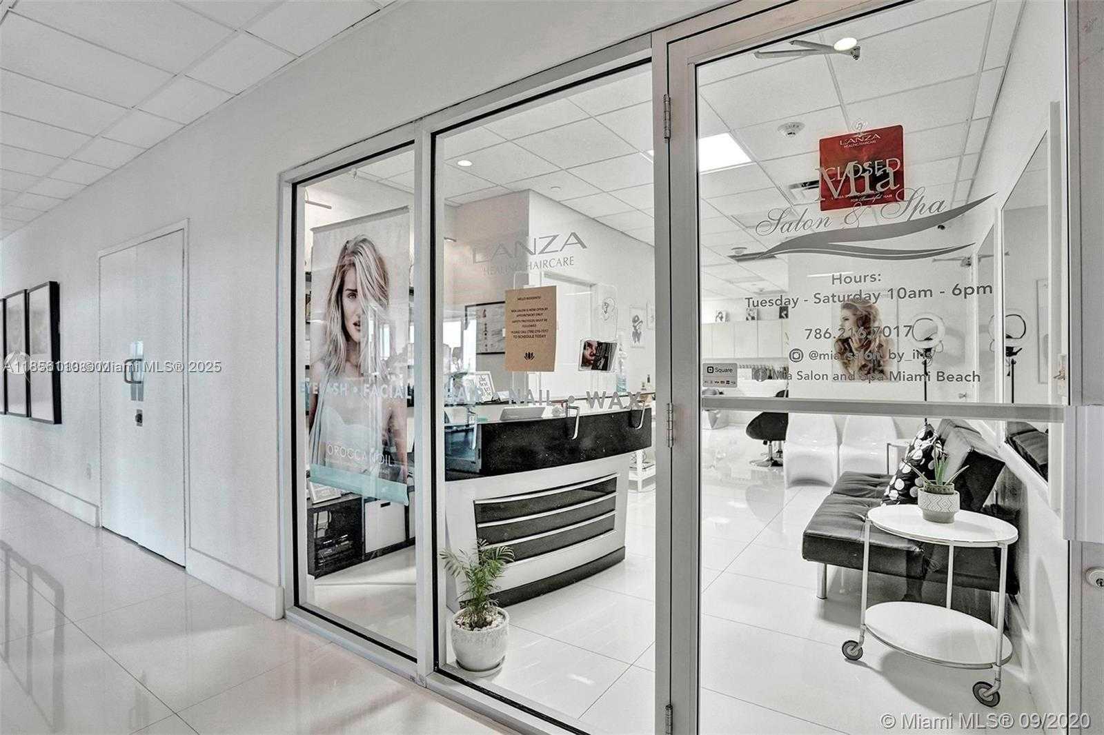 Small Image of 5701 COLLINS AVE #708, Miami Beach Number 25