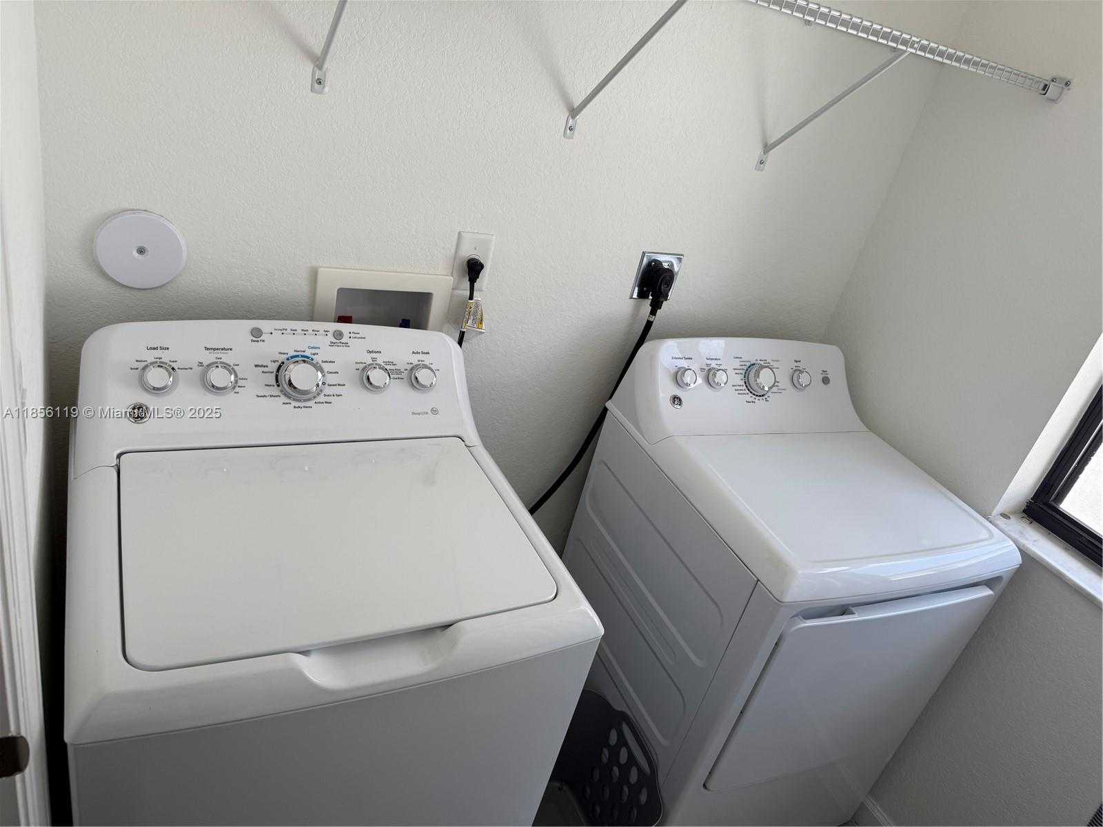Small Image of 3523 WEST 105TH PL #3523, Hialeah Number 16