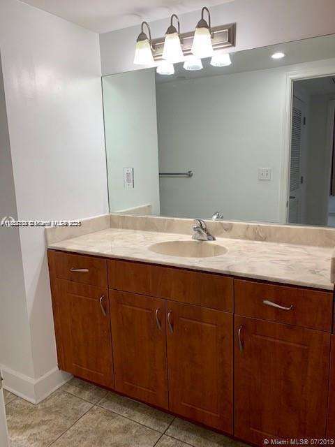 Small Image of 401 69TH ST #808, Miami Beach Number 6