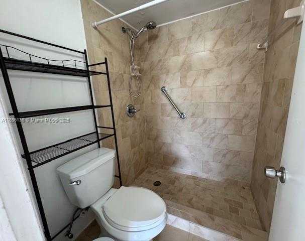 Small Image of 8501 NORTH WEST 8TH ST #307, Miami Number 23