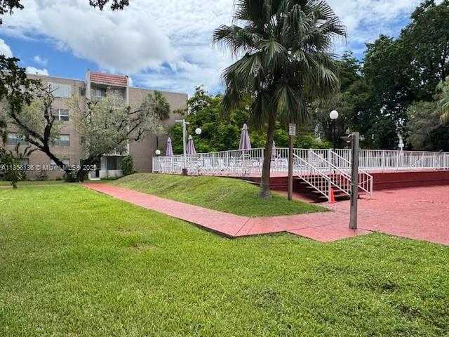 Small Image of 8501 NORTH WEST 8TH ST #307, Miami Number 33