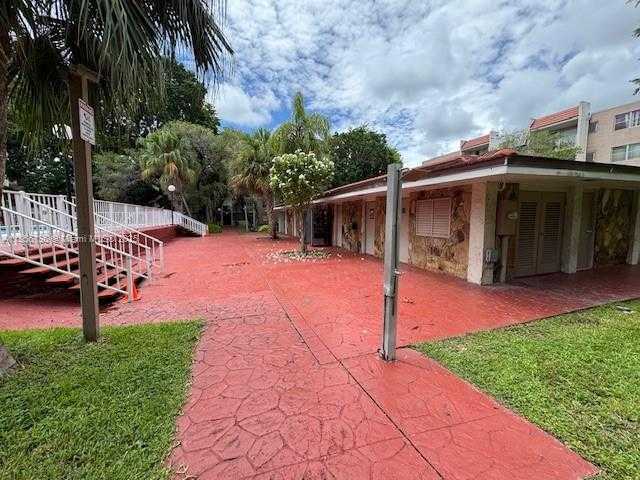 Small Image of 8501 NORTH WEST 8TH ST #307, Miami Number 34