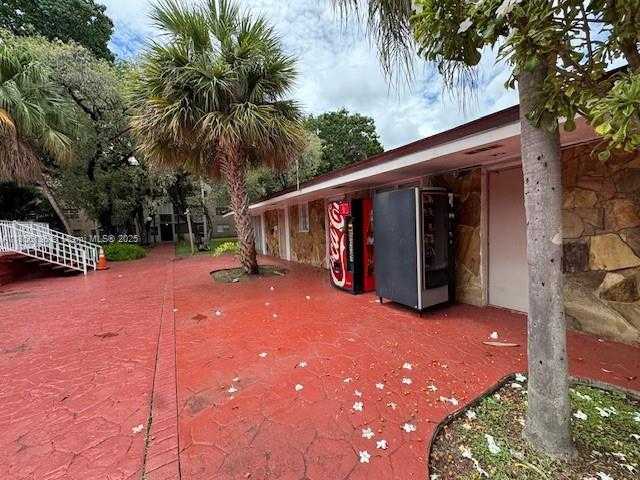 Small Image of 8501 NORTH WEST 8TH ST #307, Miami Number 37