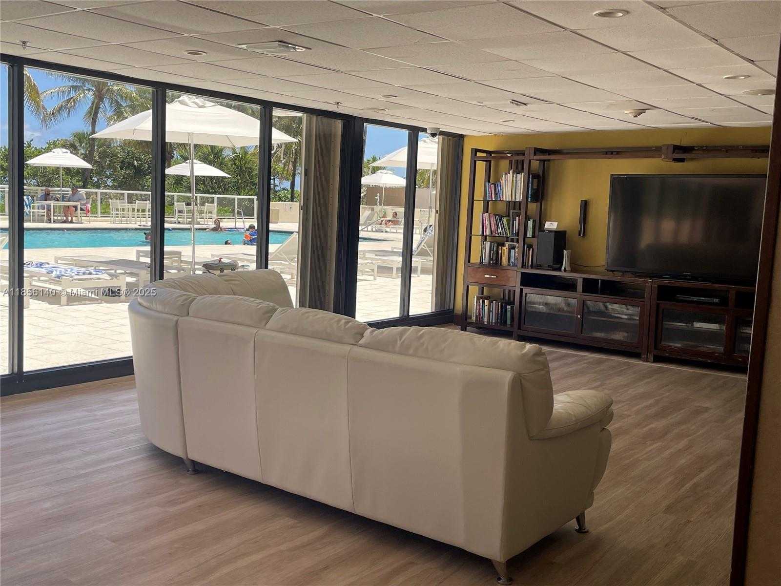 Small Image of 10185 COLLINS AVE #318, Bal Harbour Number 11