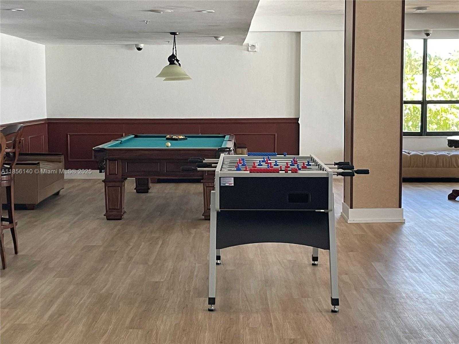 Small Image of 10185 COLLINS AVE #318, Bal Harbour Number 12