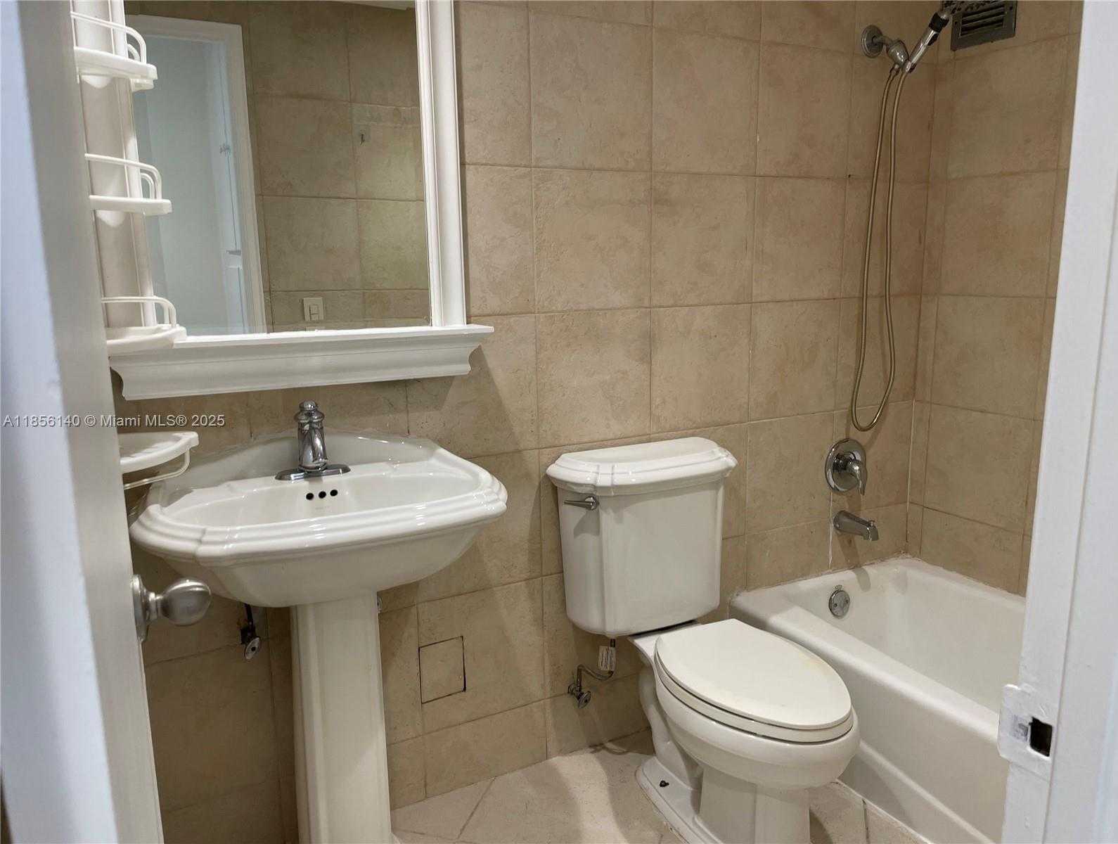 Small Image of 10185 COLLINS AVE #318, Bal Harbour Number 9