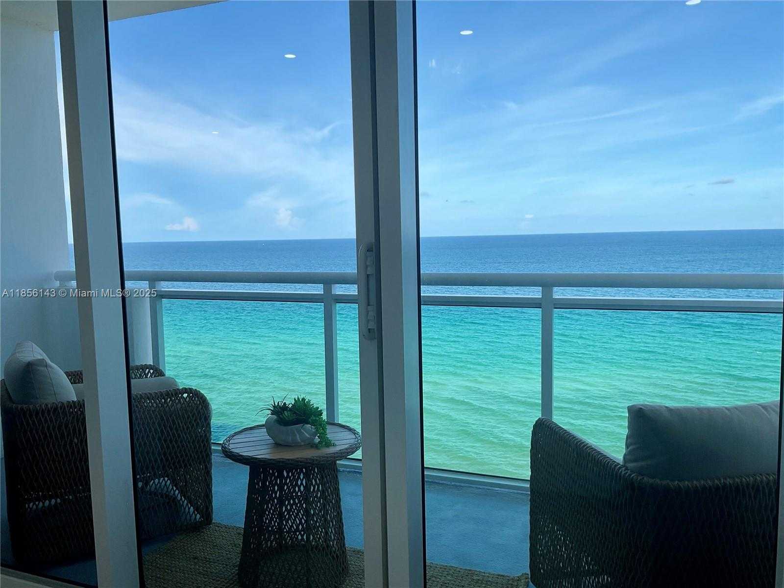 Small Image of 3001 SOUTH OCEAN DR #1411, Hollywood Number 14