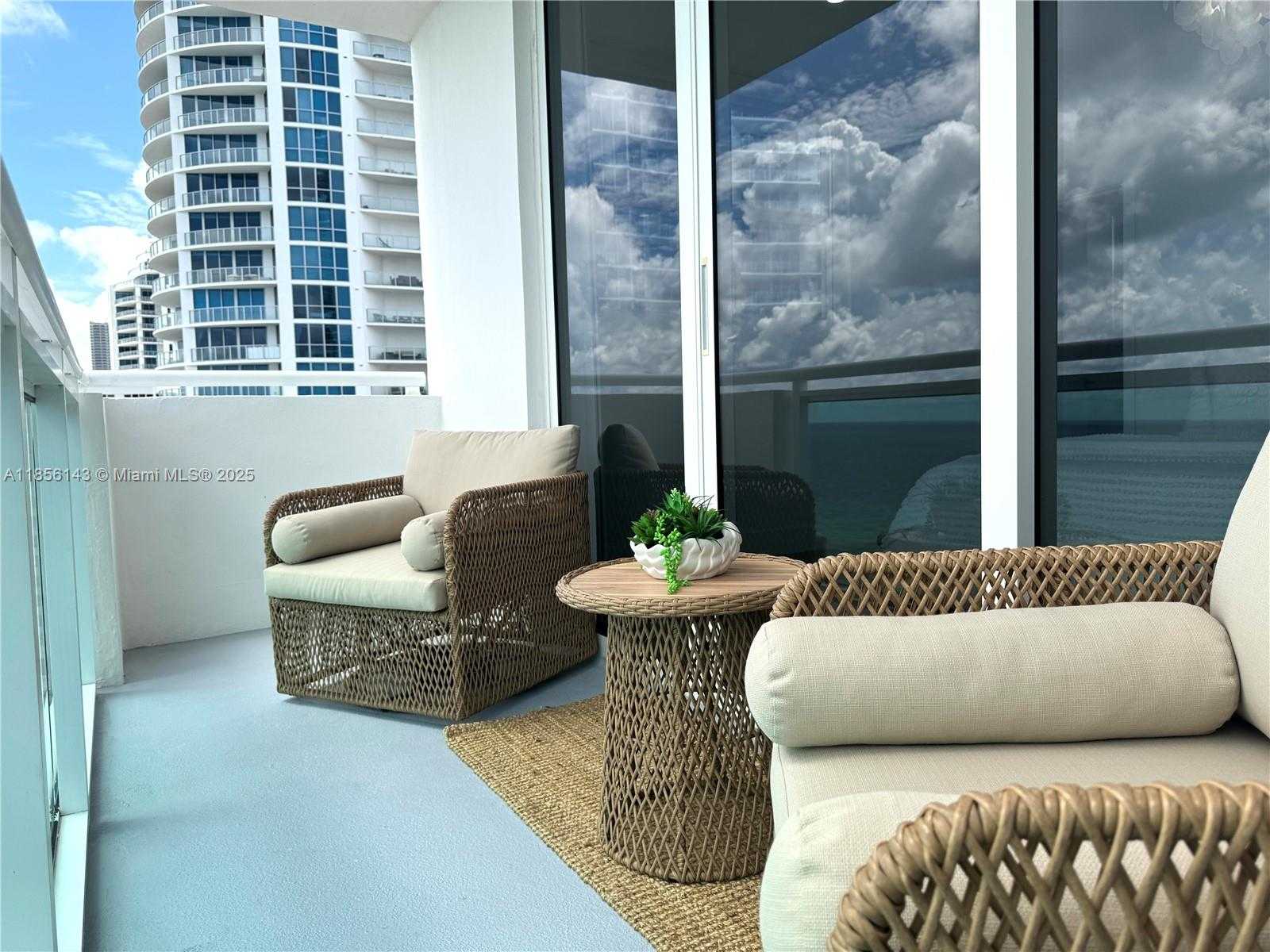Small Image of 3001 SOUTH OCEAN DR #1411, Hollywood Number 15