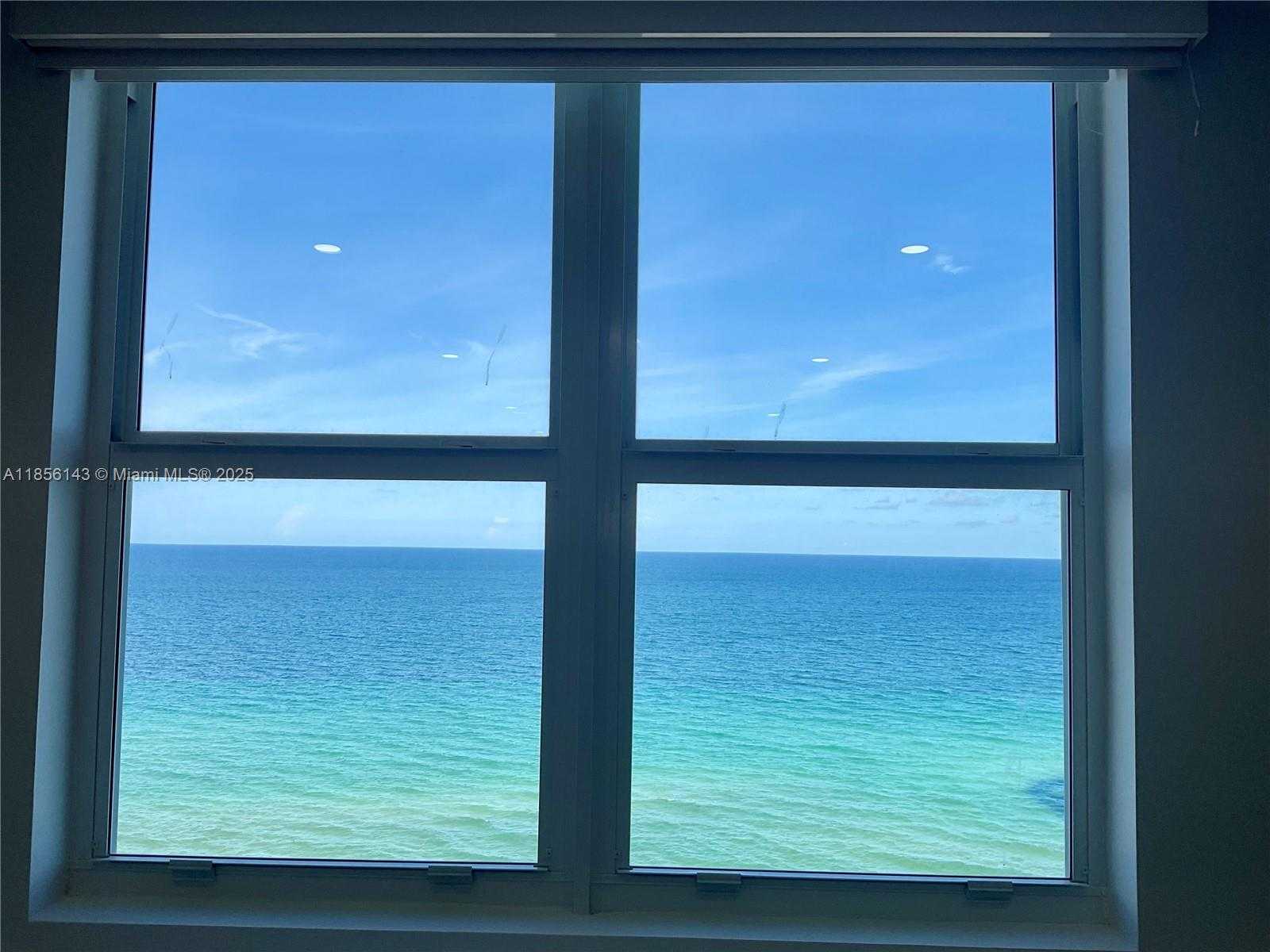 Small Image of 3001 SOUTH OCEAN DR #1411, Hollywood Number 23