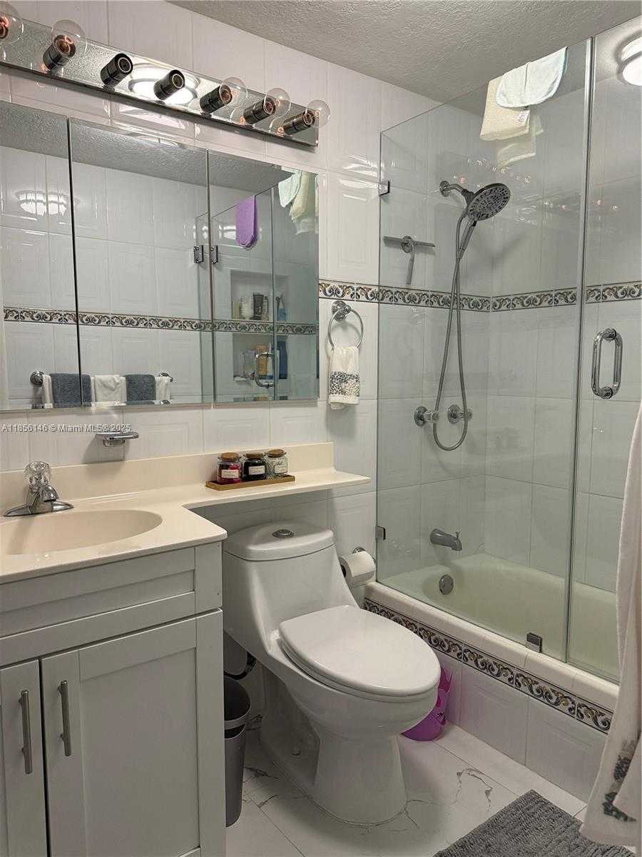 Small Image of 10 NORTH WEST 87TH AVE #B206, Miami Number 8