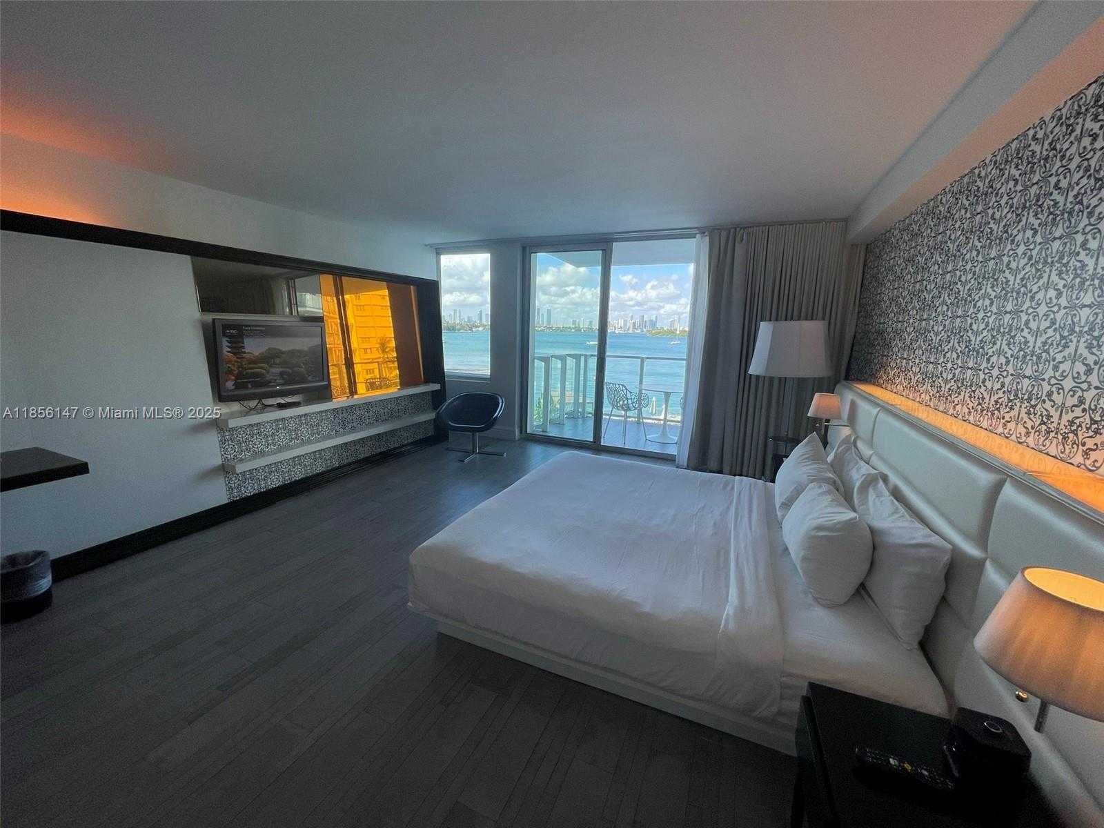 Small Image of 1100 WEST AVE #322, Miami Beach Number 24