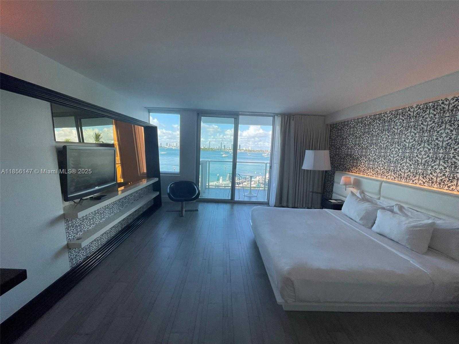 Small Image of 1100 WEST AVE #322, Miami Beach Number 25