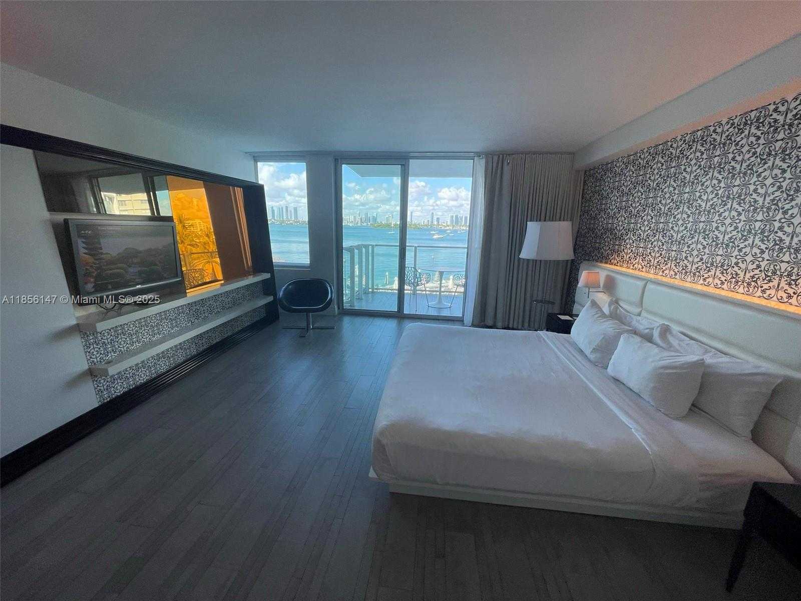 Small Image of 1100 WEST AVE #322, Miami Beach Number 27