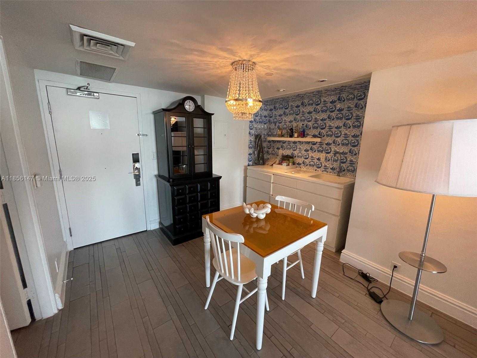 Small Image of 1100 WEST AVE #322, Miami Beach Number 29