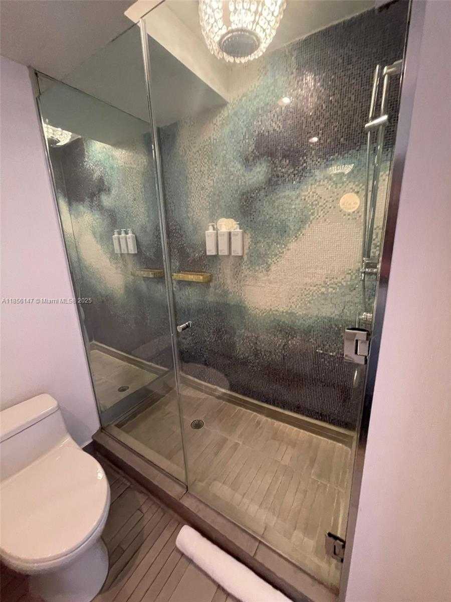 Small Image of 1100 WEST AVE #322, Miami Beach Number 32