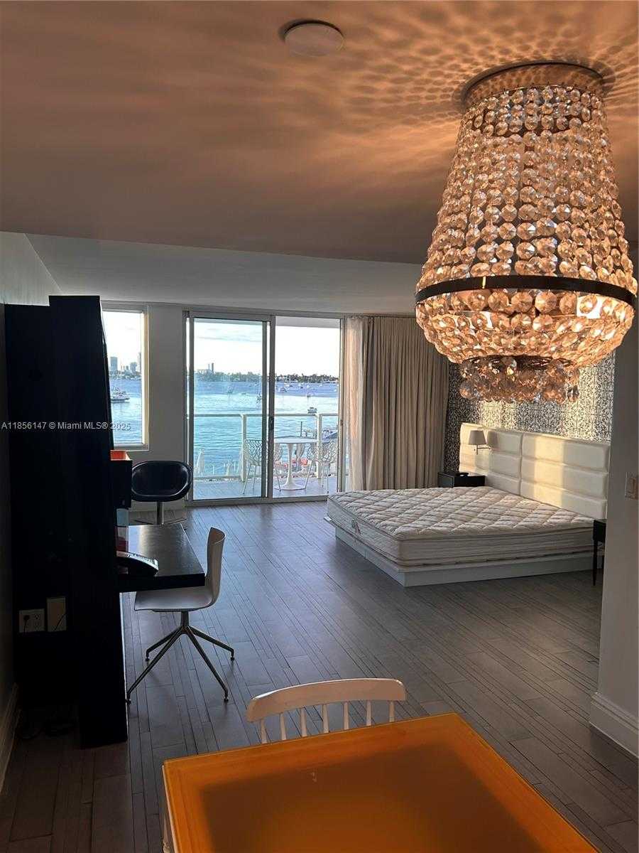 Small Image of 1100 WEST AVE #322, Miami Beach Number 6