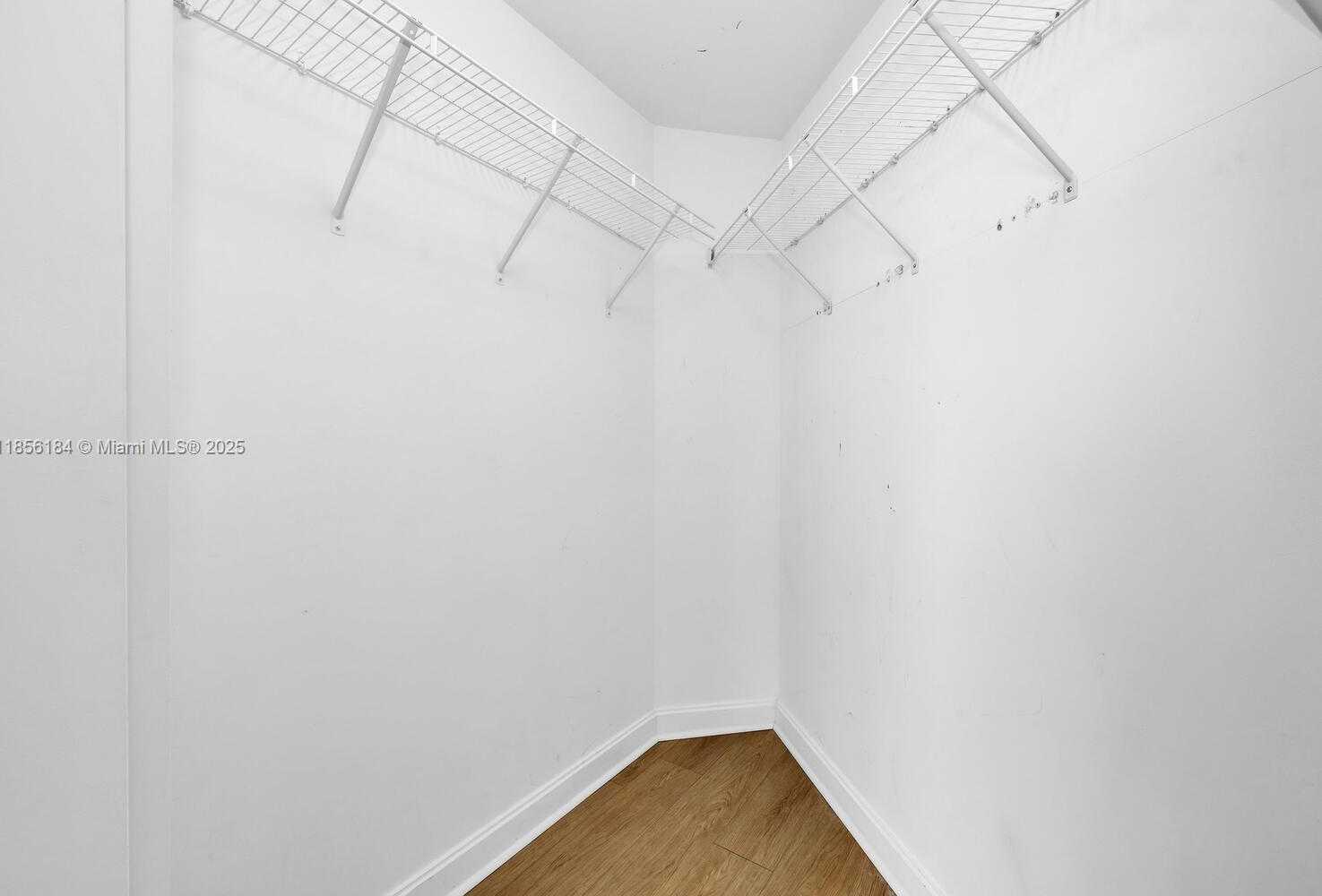 Small Image of 45 SOUTH WEST 9TH ST #2101, Miami Number 17