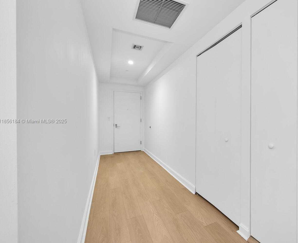 Small Image of 45 SOUTH WEST 9TH ST #2101, Miami Number 23