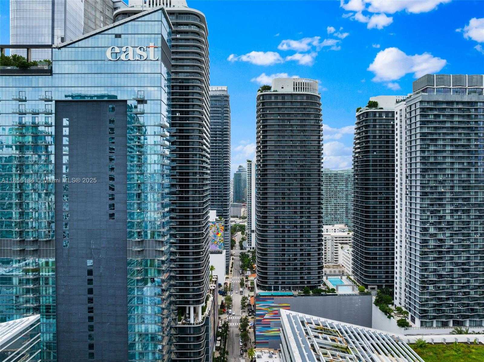 Small Image of 45 SOUTH WEST 9TH ST #2101, Miami Number 32