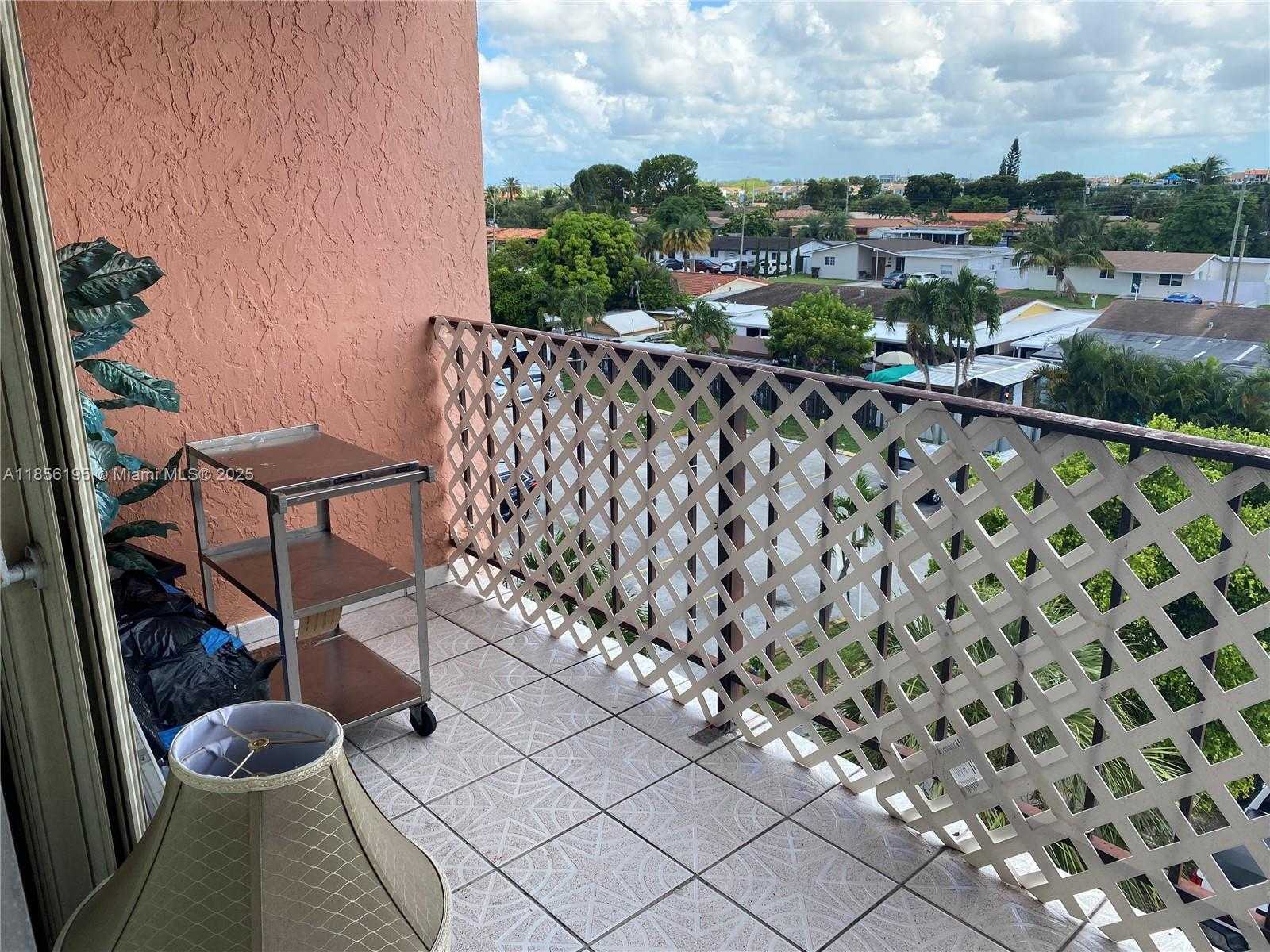 Small Image of 1900 WEST 68TH ST #G401, Hialeah Number 13