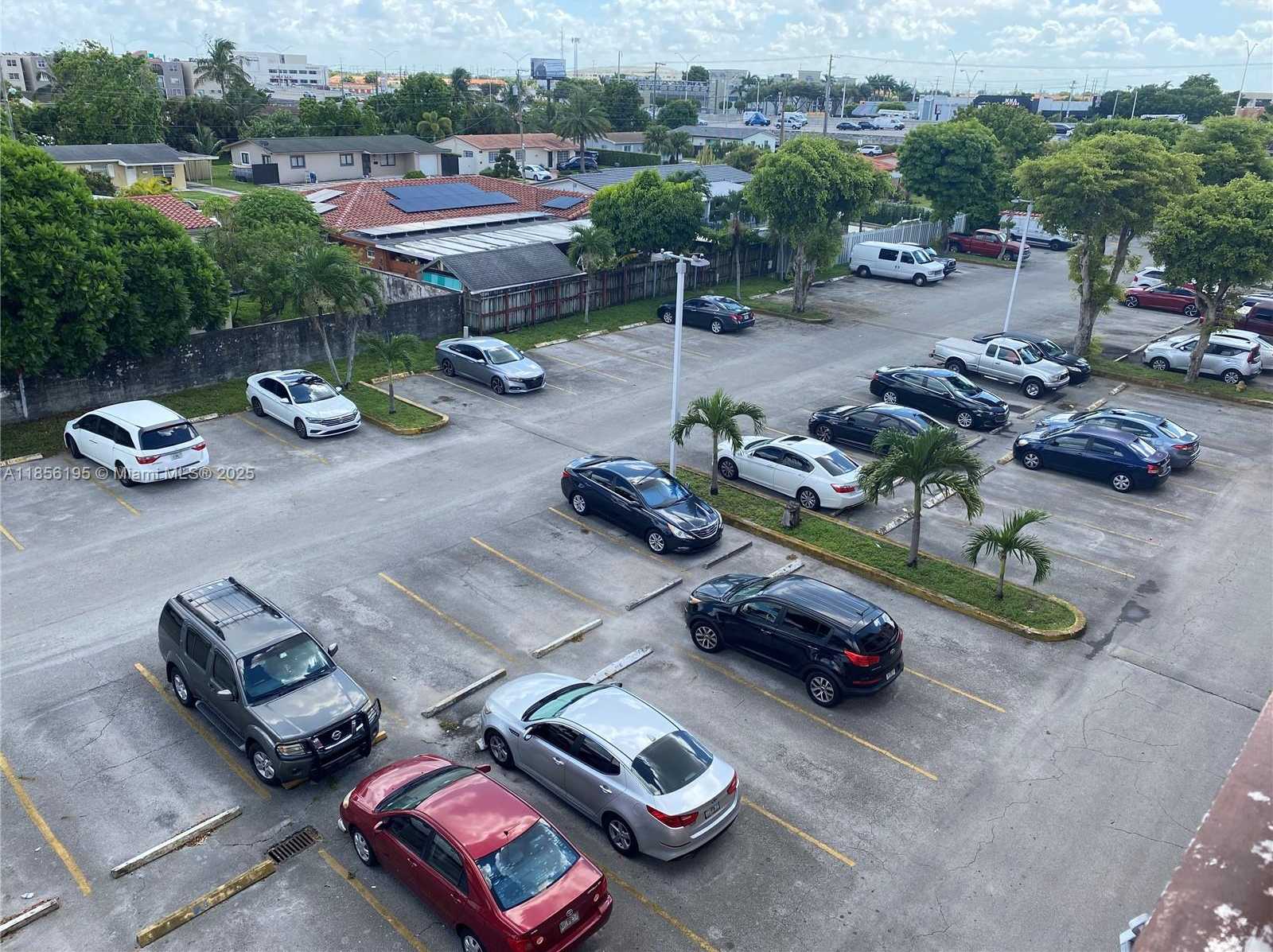 Small Image of 1900 WEST 68TH ST #G401, Hialeah Number 16