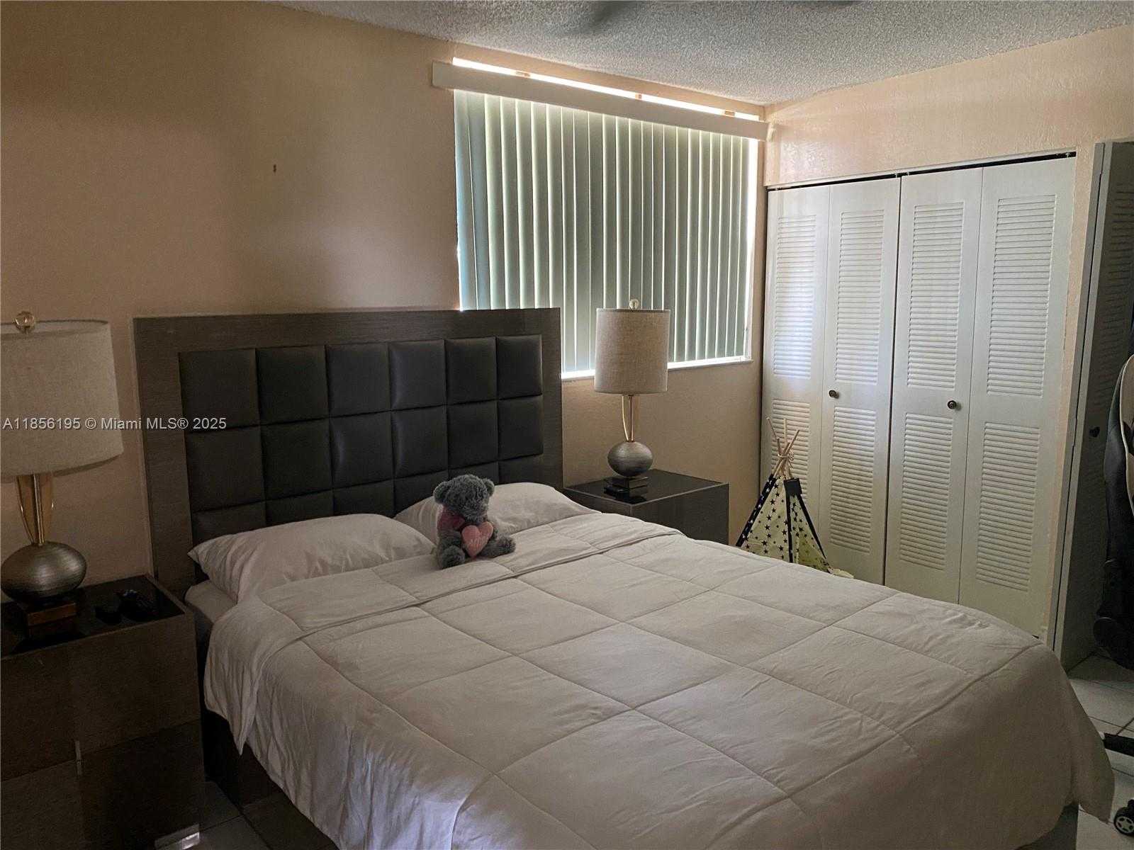 Small Image of 1900 WEST 68TH ST #G401, Hialeah Number 20