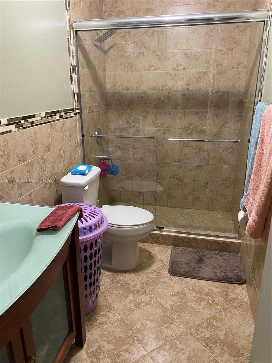 Small Image of 1900 WEST 68TH ST #G401, Hialeah Number 25