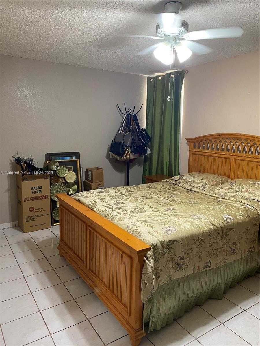 Small Image of 1900 WEST 68TH ST #G401, Hialeah Number 26