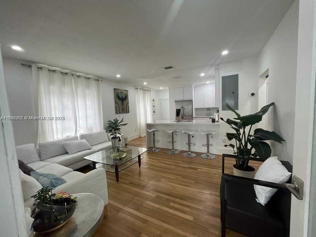 Small Image of 1091 NORTH WEST 59TH ST, Miami Number 5