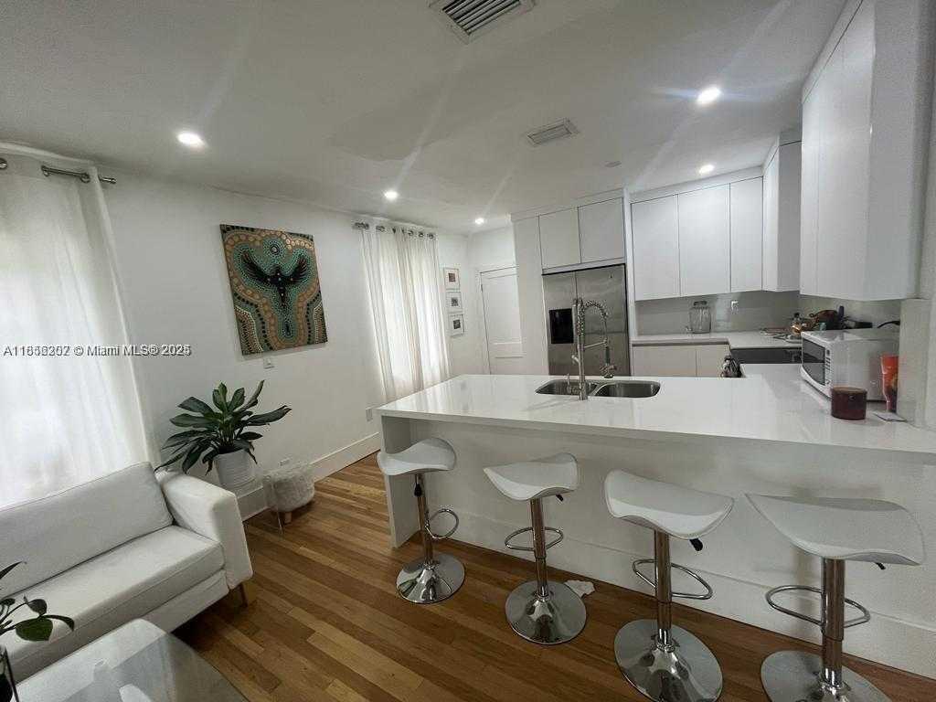 Small Image of 1091 NORTH WEST 59TH ST, Miami Number 8