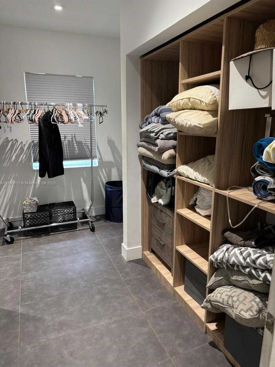 Small Image of 1614 JEFFERSON AVE #6, Miami Beach Number 8