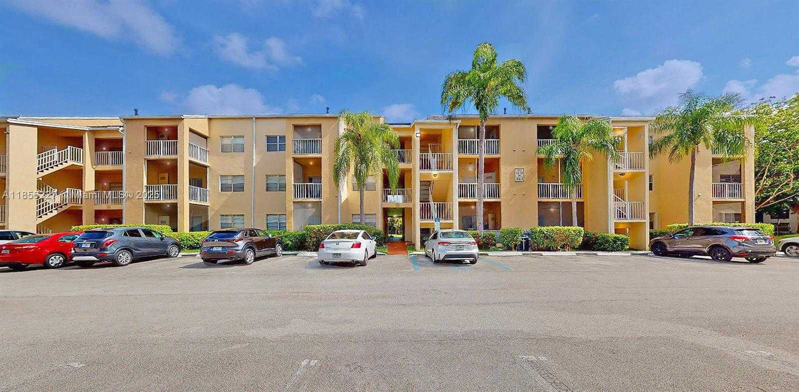 Small Image of 15315 SOUTH WEST 106TH TER #432, Miami Number 24