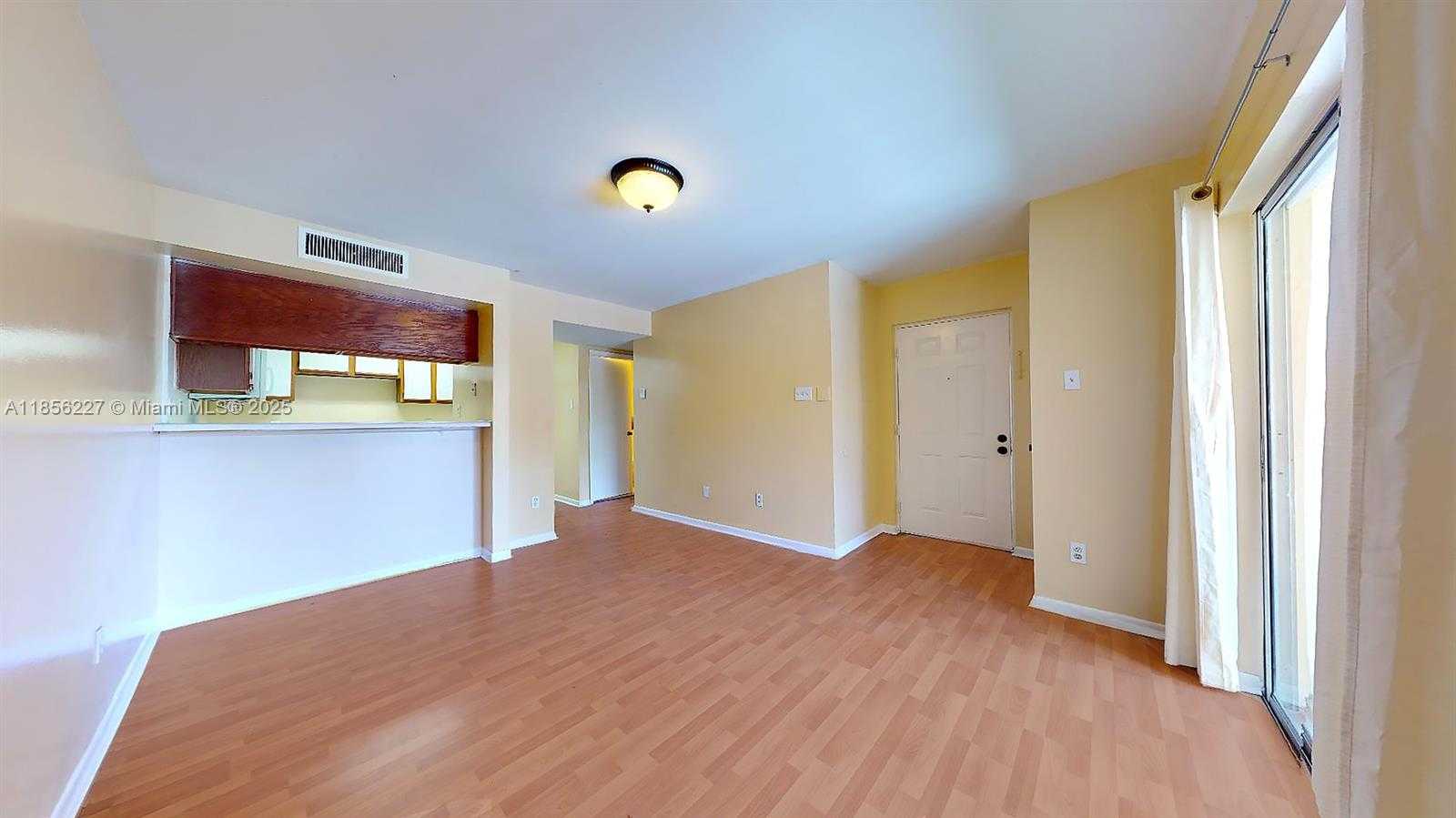 Small Image of 15315 SOUTH WEST 106TH TER #432, Miami Number 6