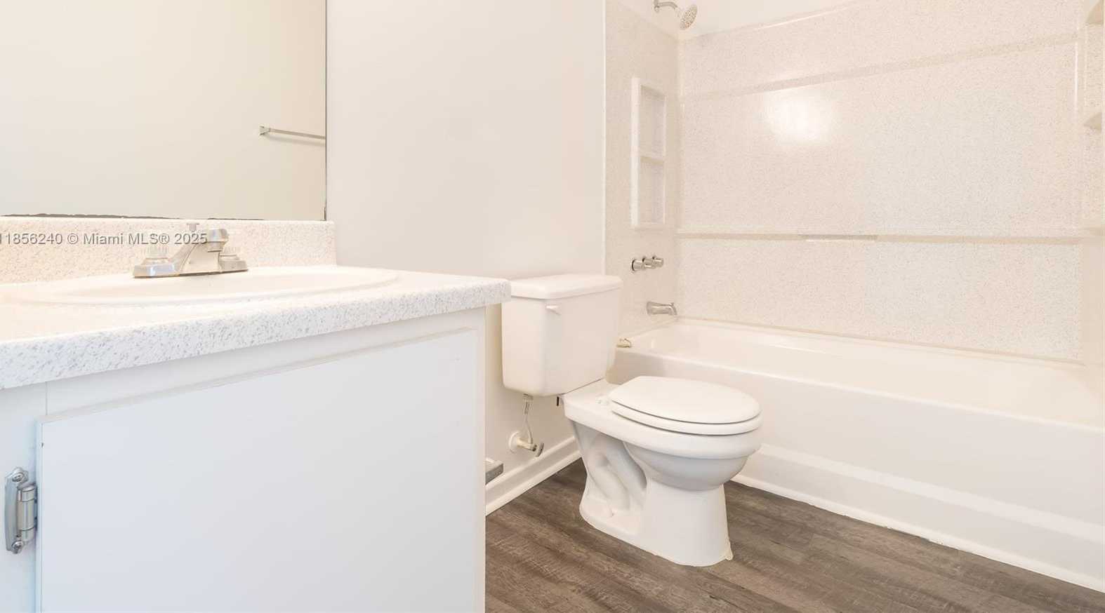 Small Image of 6155 NORTH WEST 186TH ST #202, Hialeah Number 8