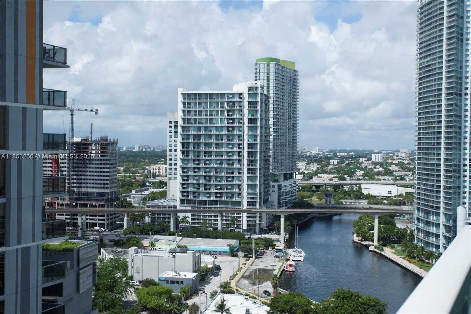 Small Image of 41 5 ST #1304, Miami Number 13