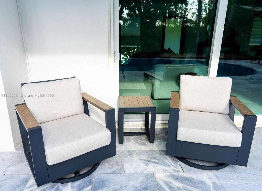 Small Image of 14941 SOUTH WEST 87TH AVE, Palmetto Bay Number 14