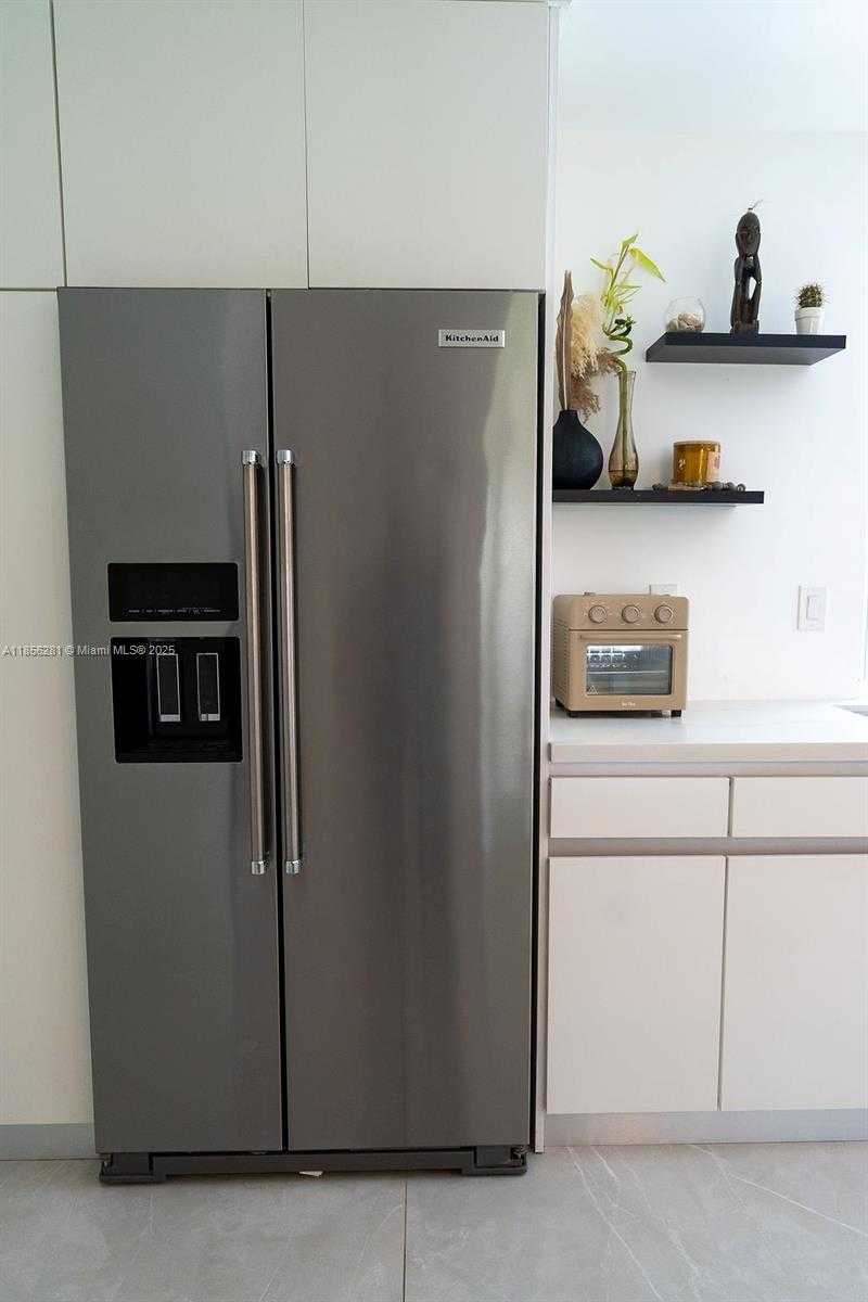 Small Image of 14941 SOUTH WEST 87TH AVE, Palmetto Bay Number 22