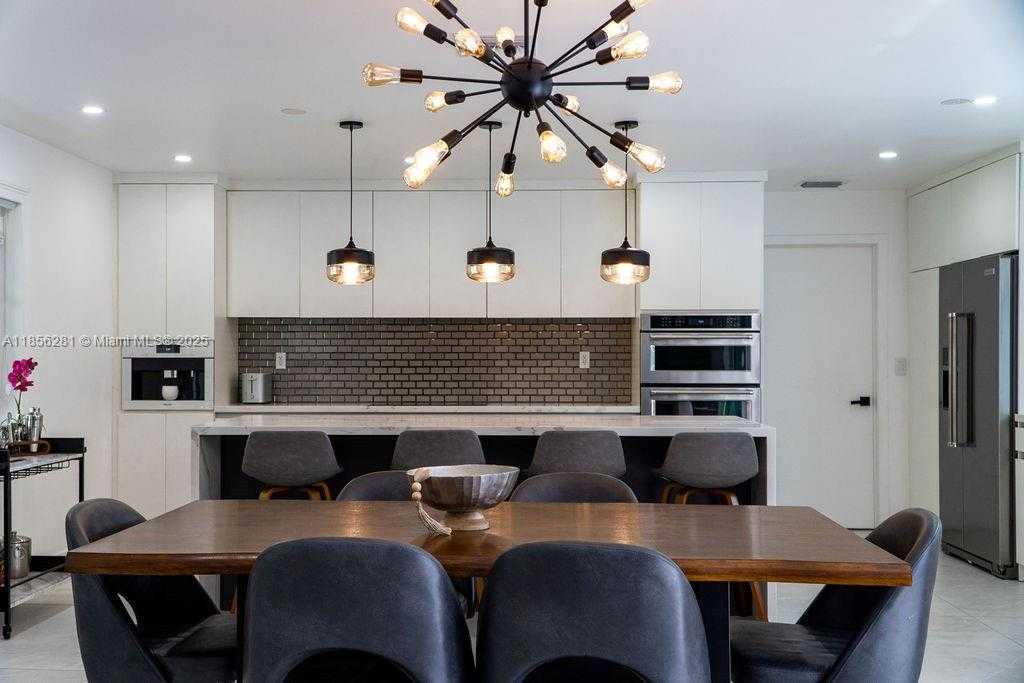 Small Image of 14941 SOUTH WEST 87TH AVE, Palmetto Bay Number 40