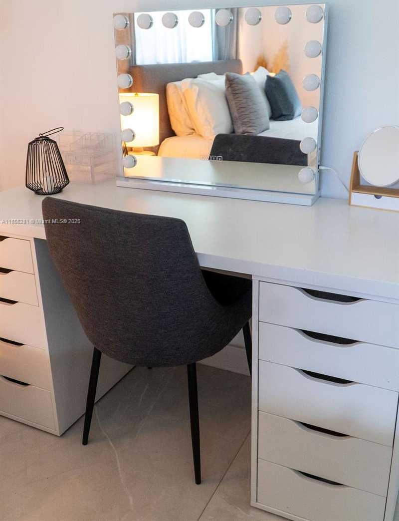 Small Image of 14941 SOUTH WEST 87TH AVE, Palmetto Bay Number 47